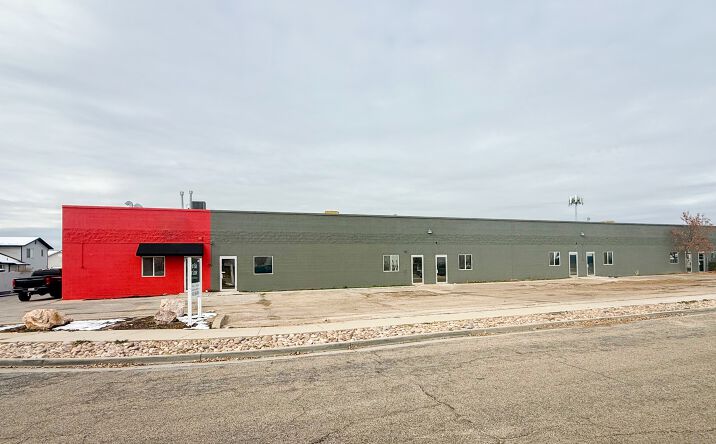 Pictures of Industrial property located at 325 W 1700 S, Clearfield, UT 84015 for lease - image #1