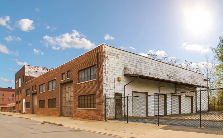 Pictures of Office, Industrial property located at 1370 Franklin St, Detroit, MI 48207 for lease - image #1