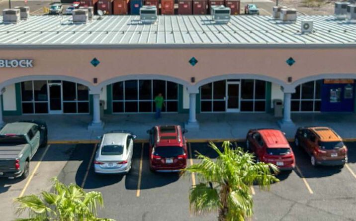 Pictures of Retail property located at 2840 S Hwy 95, Bullhead City, AZ 86442 for lease - image #1