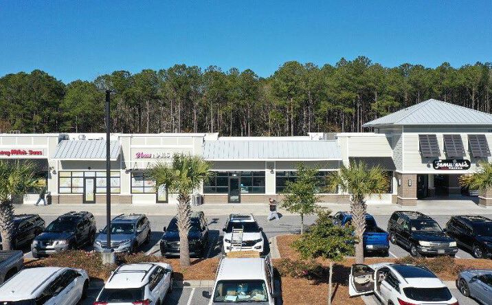 Pictures of Retail property located at 730 Hopewell Drive, Charleston, SC 29492 for lease - image #1