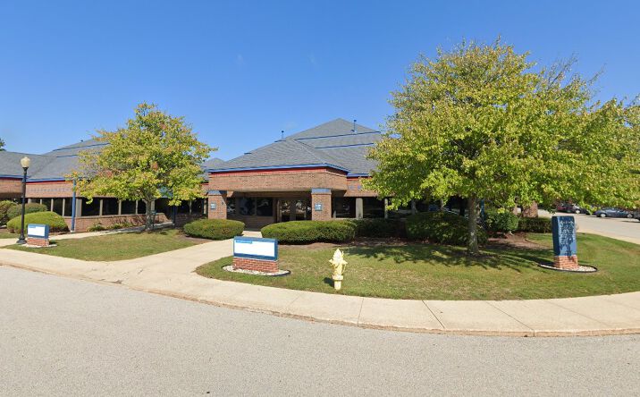 Pictures of Office property located at 230 E Day Rd, Mishawaka, IN 46545 for lease - image #1
