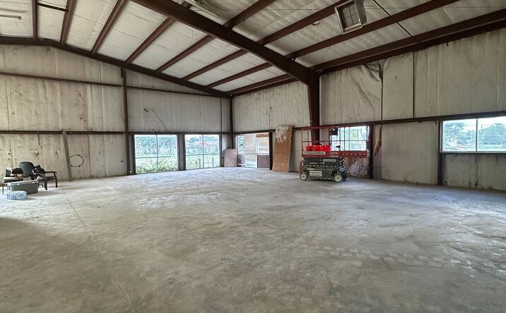Pictures of Industrial property located at 2100 S Riverside Dr, Fort Worth, TX 76104 for lease - image #1