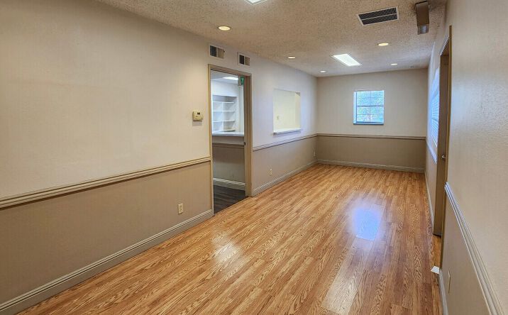 Pictures of Office property located at 840 I St, Sparks, NV 89431 for lease - image #1