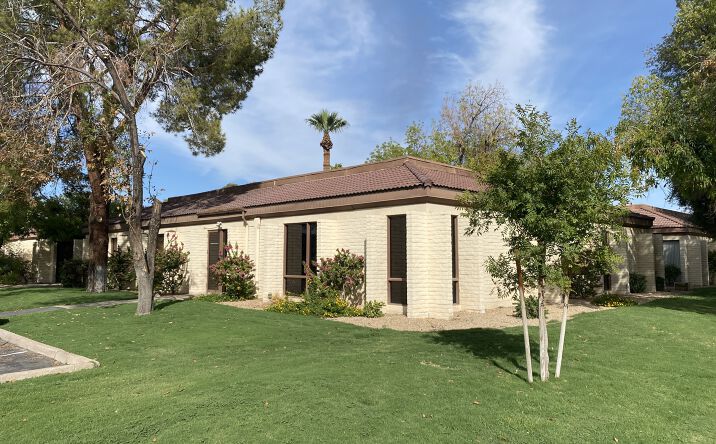 Pictures of Office property located at 4651 S Lakeshore Dr, Tempe, AZ 85282 for lease - image #1