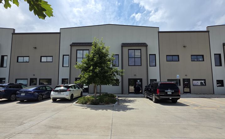 Pictures of Industrial property located at 3000 Airport Dr, Erie, CO 80516 for lease - image #1