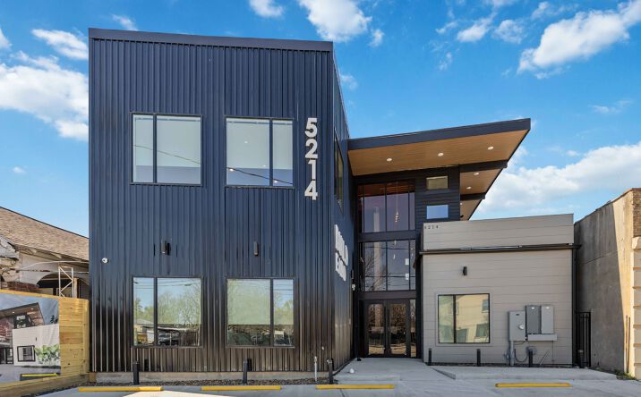 Pictures of Office property located at 5214 Harrisburg Blvd, Houston, TX 77011 for lease - image #1
