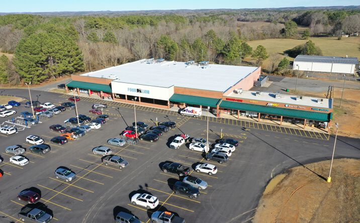 Pictures of Retail property located at 220 Alonzo Rd, Oakboro, NC 28129 for lease - image #1