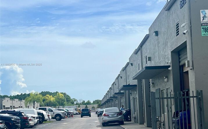Pictures of Industrial property located at 16215 SW 117th Ave # 4, Miami, FL 33177 for lease - image #1