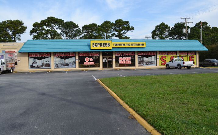 Pictures of Retail property located at 471 Denbigh Blvd, Newport News, VA 23608 for lease - image #1