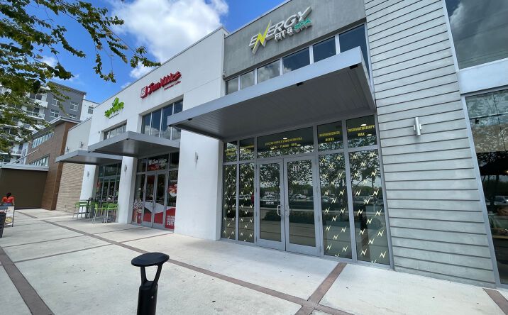 Pictures of Retail property located at 5875 NW 105th Ct, Doral, FL 33178 for lease - image #1
