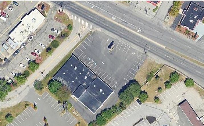 Pictures of Retail property located at 717-719 South Willow Street, Manchester, NH 03103 for lease - image #1