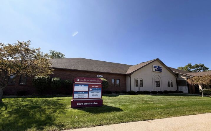 Pictures of Office property located at 2609 Electric Ave, Port Huron, MI 48060 for lease - image #1