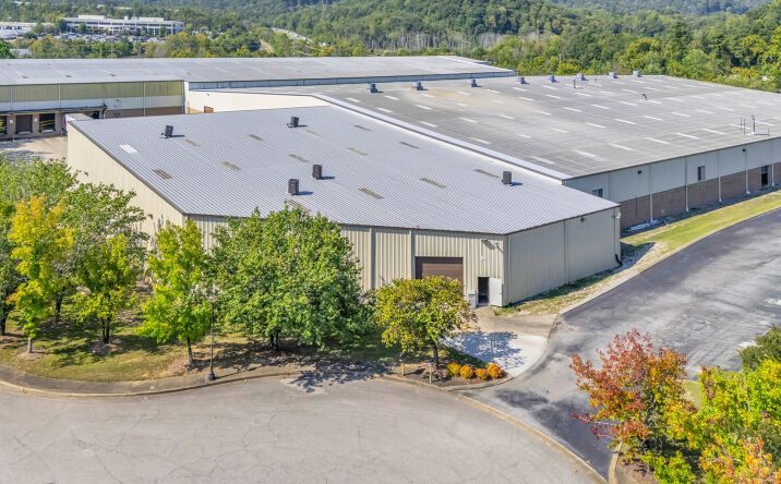 Pictures of Industrial property located at 351 Labeling Way, Chattanooga, TN 37419 for lease - image #1