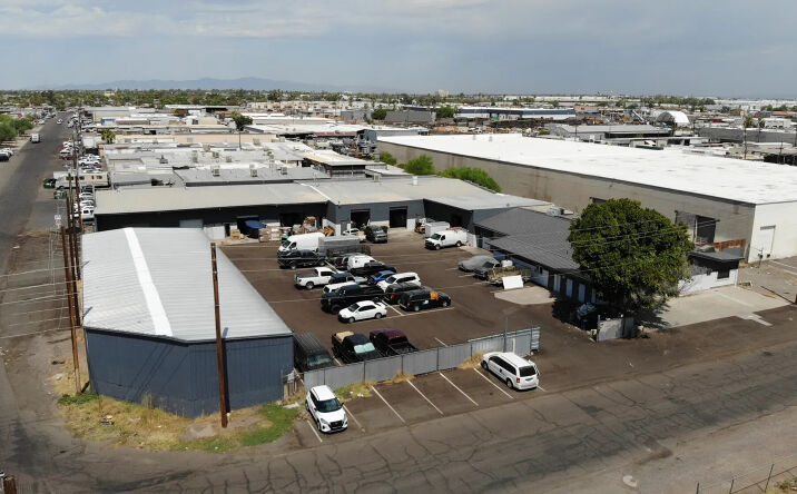 Pictures of Industrial property located at 3650 N 40th Ave, Phoenix, AZ 85019 for lease - image #1