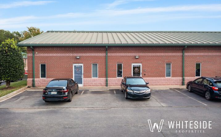 Pictures of Industrial property located at 2032 Independence Commerce Dr, Matthews, NC 28105 for lease - image #1
