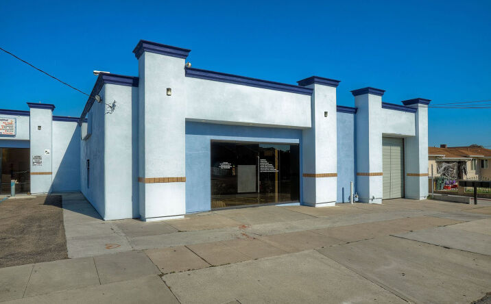 Pictures of Retail, Industrial property located at 821 E 2nd St, National City, CA 91950 for lease - image #1
