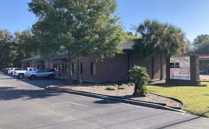 Pictures of Office property located at 8626 Dorchester Road # 101, North Charleston, SC 29420 for lease - image #1