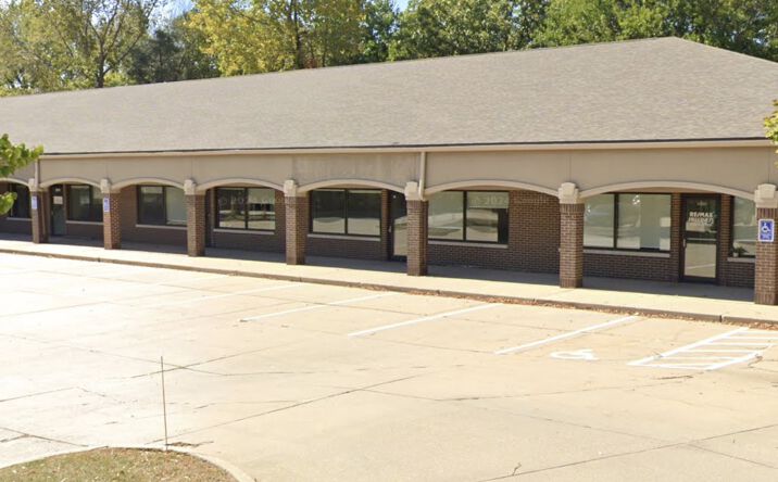 Pictures of Office property located at 2202 Woodlands Pkwy, Clive, IA 50325 for lease - image #1