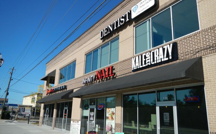 Pictures of Retail property located at 4260 Peachtree Rd NE, Atlanta, GA 30319 for lease - image #1