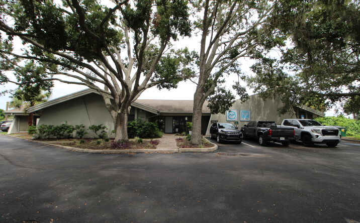 Pictures of Office property located at 5717 Bessie Dr, Sarasota, FL 34233 for lease - image #1