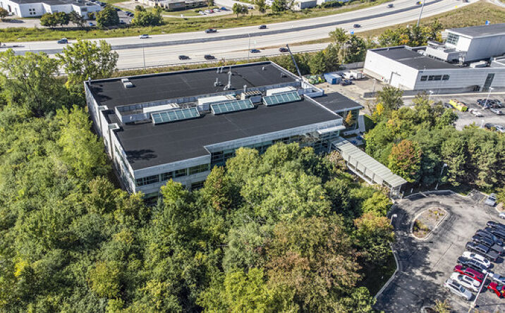 Pictures of Office, Industrial property located at 2700 Daley Dr, Troy, MI 48083 for lease - image #1