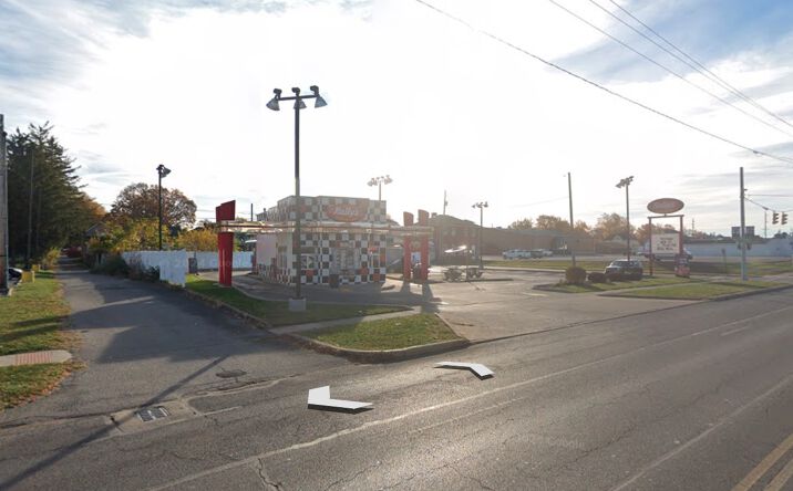 Pictures of Retail, Restaurant property located at 412 N Main St, Marion, OH 43302 for lease - image #1