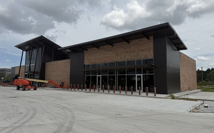 Pictures of Retail, Restaurant property located at 1220 Rankin Rd, Houston, TX 77073 for lease - image #1
