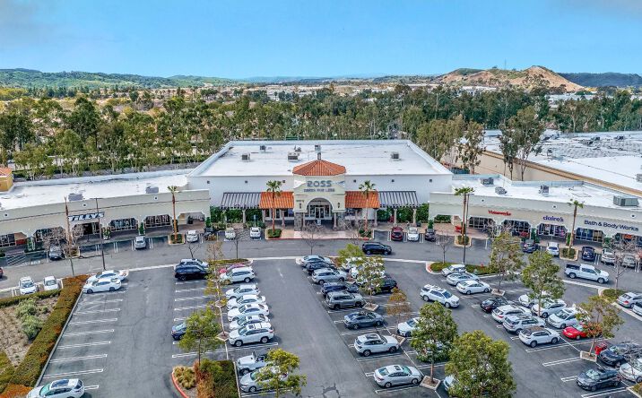 Pictures of Retail property located at 30612 Santa Margarita Pkwy, Rancho Santa Margarita, CA 92688 for lease - image #1