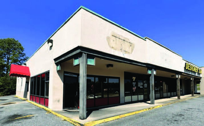 Pictures of Retail property located at 3990 Northside Dr, Macon, GA 31210 for lease - image #1