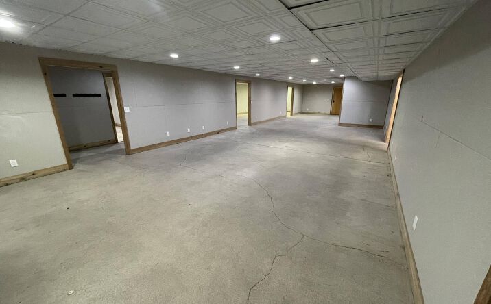 Pictures of Office, Industrial property located at 640 N Main St, North Salt Lake, UT 84054 for lease - image #1