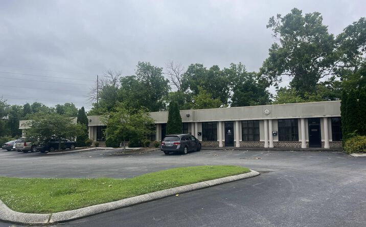 Pictures of Office property located at 7151 Lee Hwy, Chattanooga, TN 37421 for lease - image #1