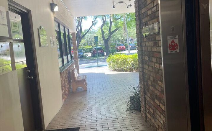 Pictures of Office property located at 1801 N University Dr, Coral Springs, FL 33071 for lease - image #1