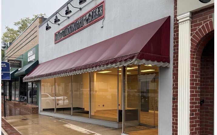 Pictures of Retail, Office property located at 417 W Main St, Waynesboro, VA 22980 for lease - image #1
