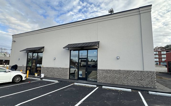 Pictures of Retail, Office, Restaurant property located at 9229 Parkway E, Birmingham, AL 35206 for lease - image #1
