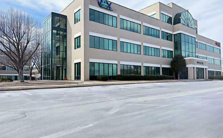 Pictures of Office property located at 44427 Airport Rd Holly II Building, California, MD 20619 for lease - image #1