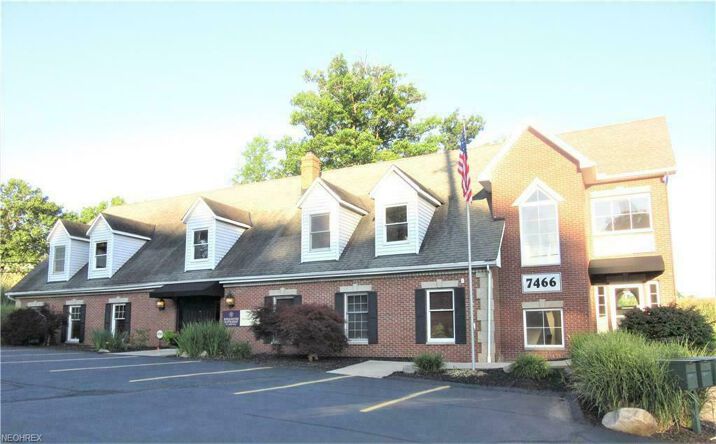 Pictures of Office property located at 7466 Auburn Rd, Concord Township, OH 44077 for lease - image #1
