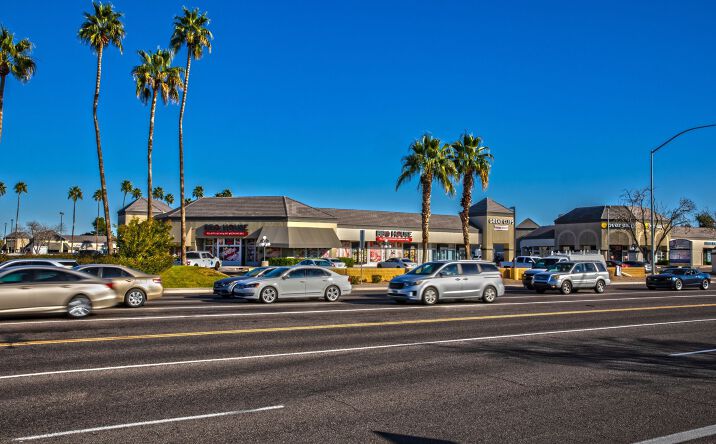 Pictures of Retail property located at 1955 W Guadalupe Rd, Mesa, AZ 85202 for lease - image #1