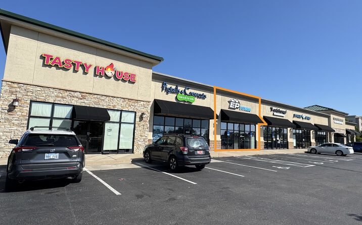 Pictures of Retail property located at 2431 N Greenwich Rd, Wichita, KS 67226 for lease - image #1