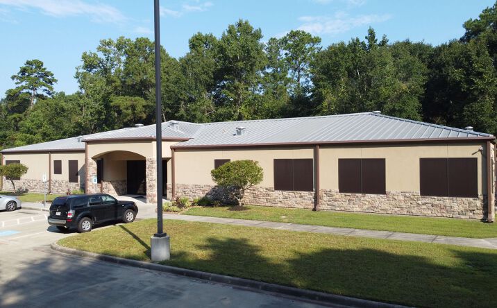 Pictures of Office property located at 23740 Woodford Pl Dr, Houston, TX 77339 for lease - image #1