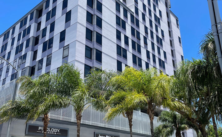 2615 S King St, Honolulu, HI 96826 | Crexi.com