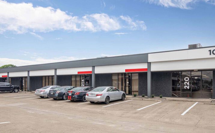 Pictures of Industrial property located at 10804 Fallstone Rd, Houston, TX 77099 for lease - image #1