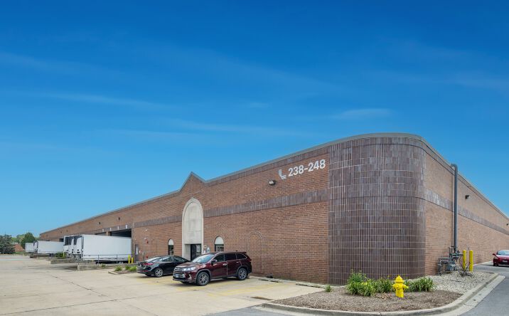 Pictures of Office, Industrial property located at 238 - 248 Tubeway Dr, Carol Stream, IL 60188 for lease - image #1