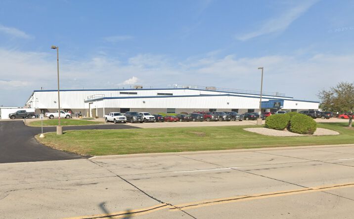 Pictures of Industrial property located at 2855 S Oakwood Rd, Oshkosh, WI 54904 for lease - image #1