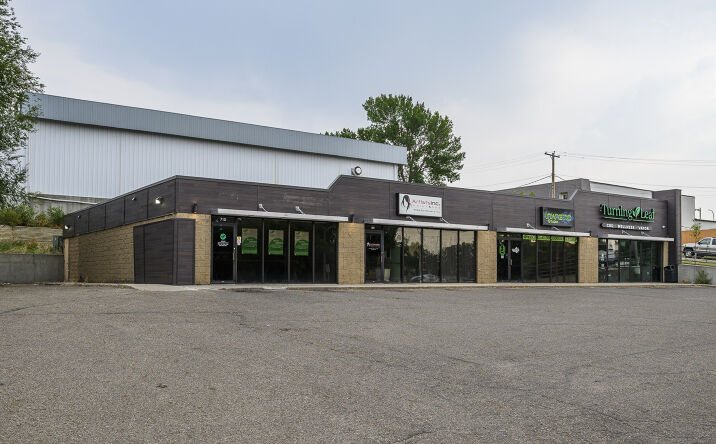 Pictures of Retail, Office, Special Purpose property located at 710, 712 E Bowen Ave, Bismarck, ND 58504 for lease - image #1