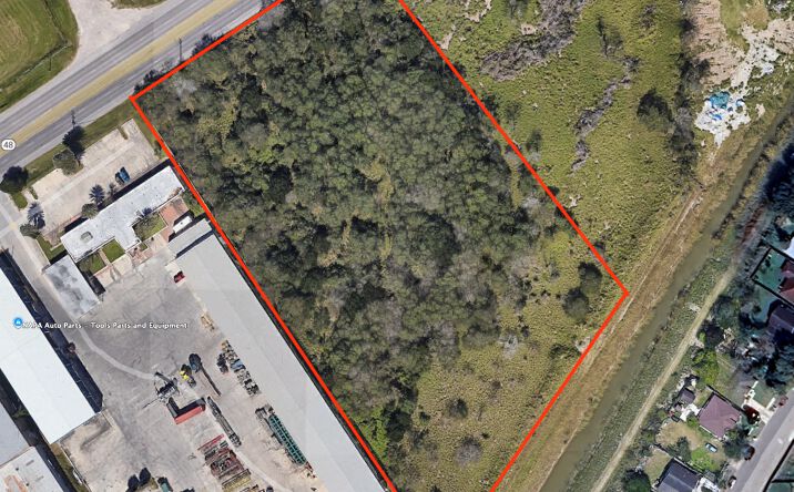 Pictures of Land property located at TX-48, Brownsville, TX 78521 for lease - image #1