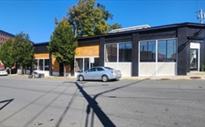 Pictures of Retail, Office, Restaurant property located at 84 Locust St, Haverhill, MA 01830 for lease - image #1