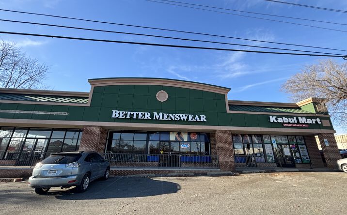 Pictures of Retail property located at 1646 Seminole Trail, Charlottesville, VA 22901 for lease - image #1