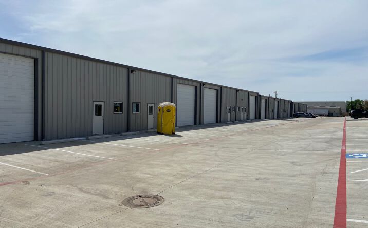 Pictures of Industrial property located at 801 Eight Twenty Blvd, Fort Worth, TX 76106 for lease - image #1