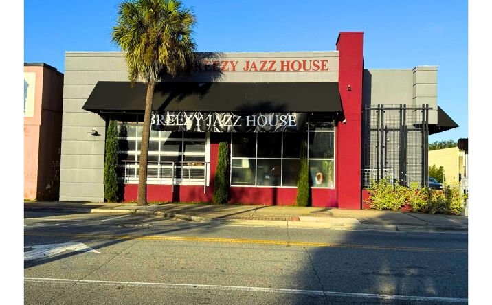 Pictures of Retail, Restaurant property located at 1402 San Marco Blvd, Jacksonville, FL 32207 for lease - image #1