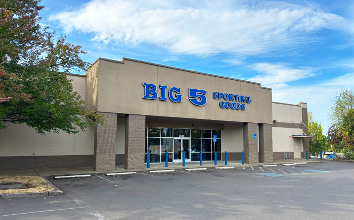 Pictures of Retail property located at 2525 OR-99W, McMinnville, OR 97128 for lease - image #1